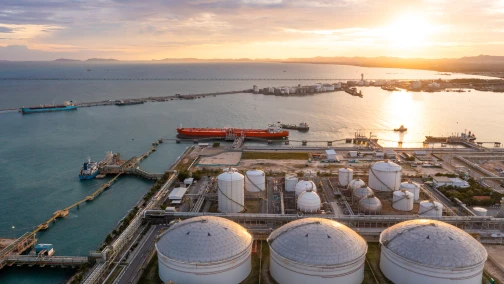 US LNG Buildout Accelerates in 2026: A Signal for Tower Packing and Adsorbents